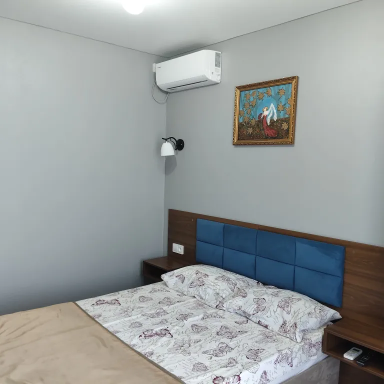 Комната с видом на море