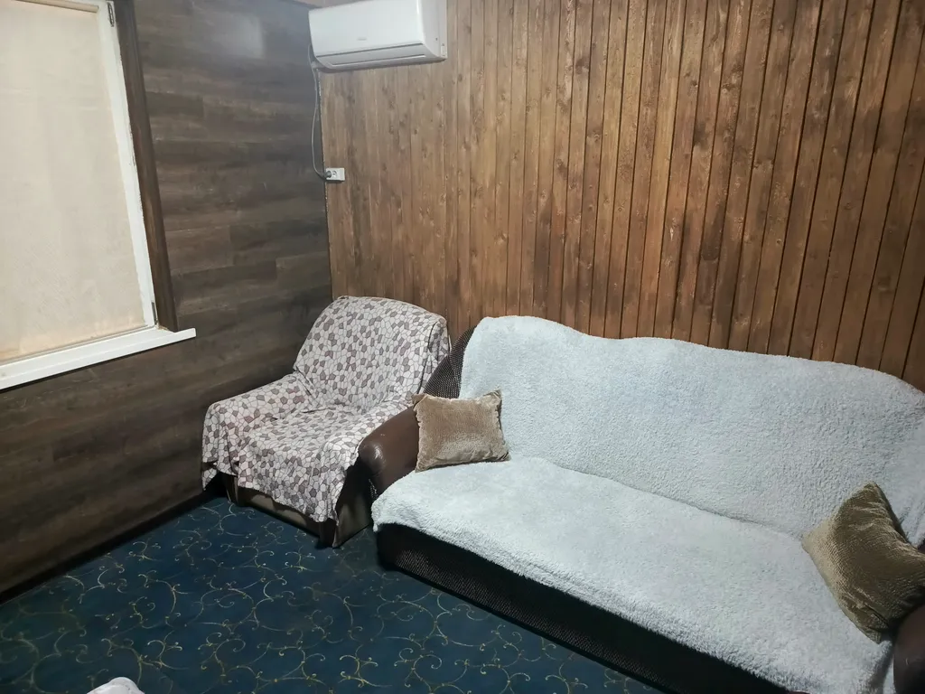 Уютный домик в городе