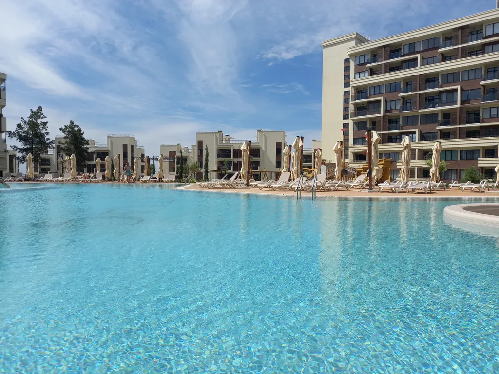 Апартаменты с видом на море, первая береговая линия