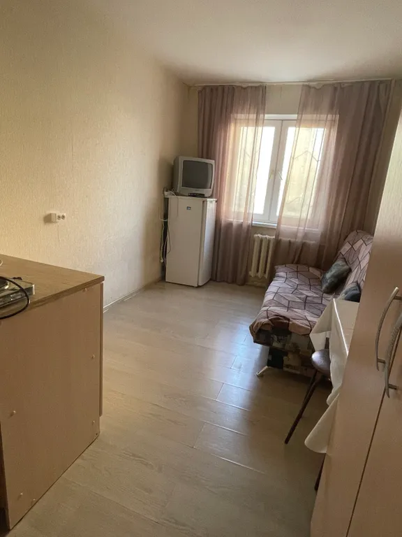 Студия в центре на остановк Округ Галле