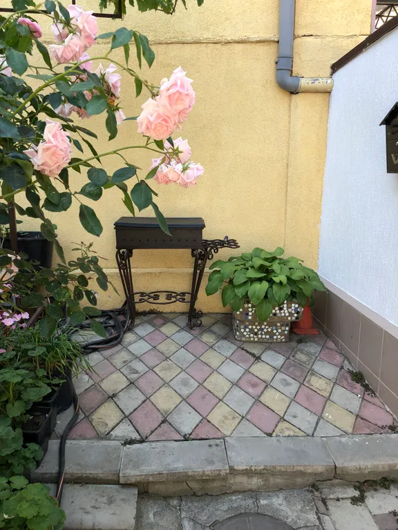 Коттедж Уютный дом в центре города — Анапа