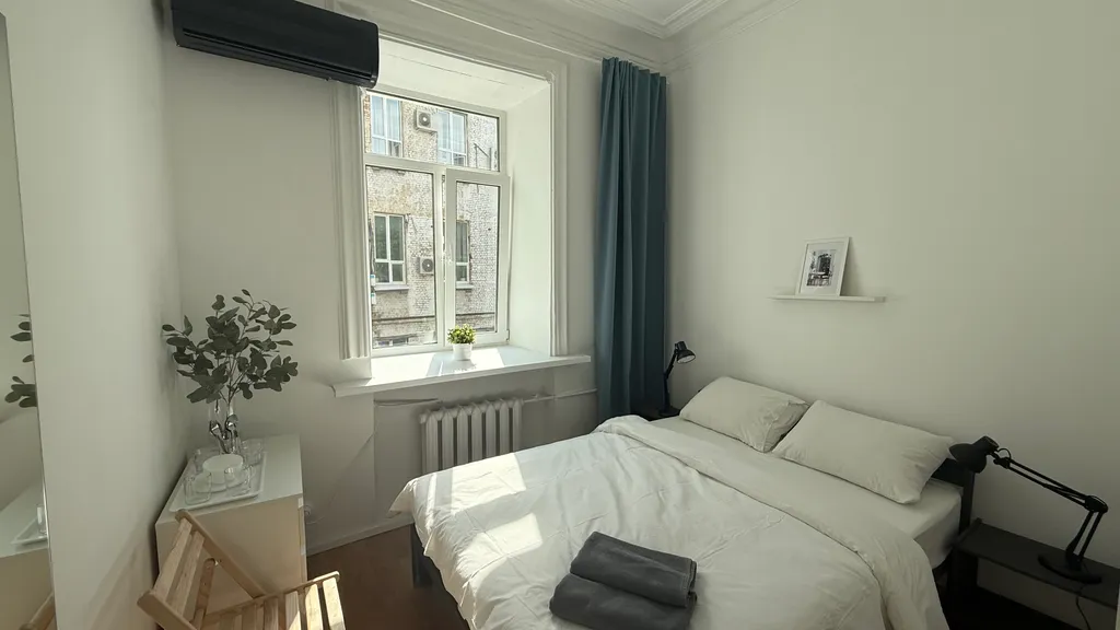 Квартира Светлая и уютная комната у м. Парк Культуры — аренда посуточно в Москва