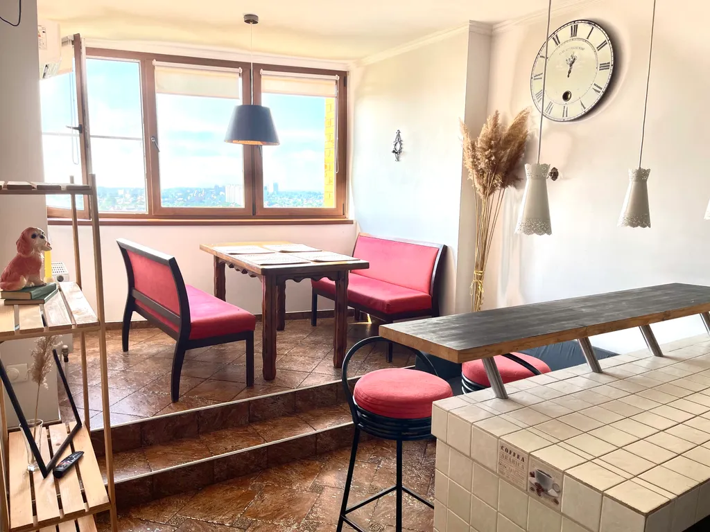 Квартира Красивые апартаменты с видом на озеро — Краснодар