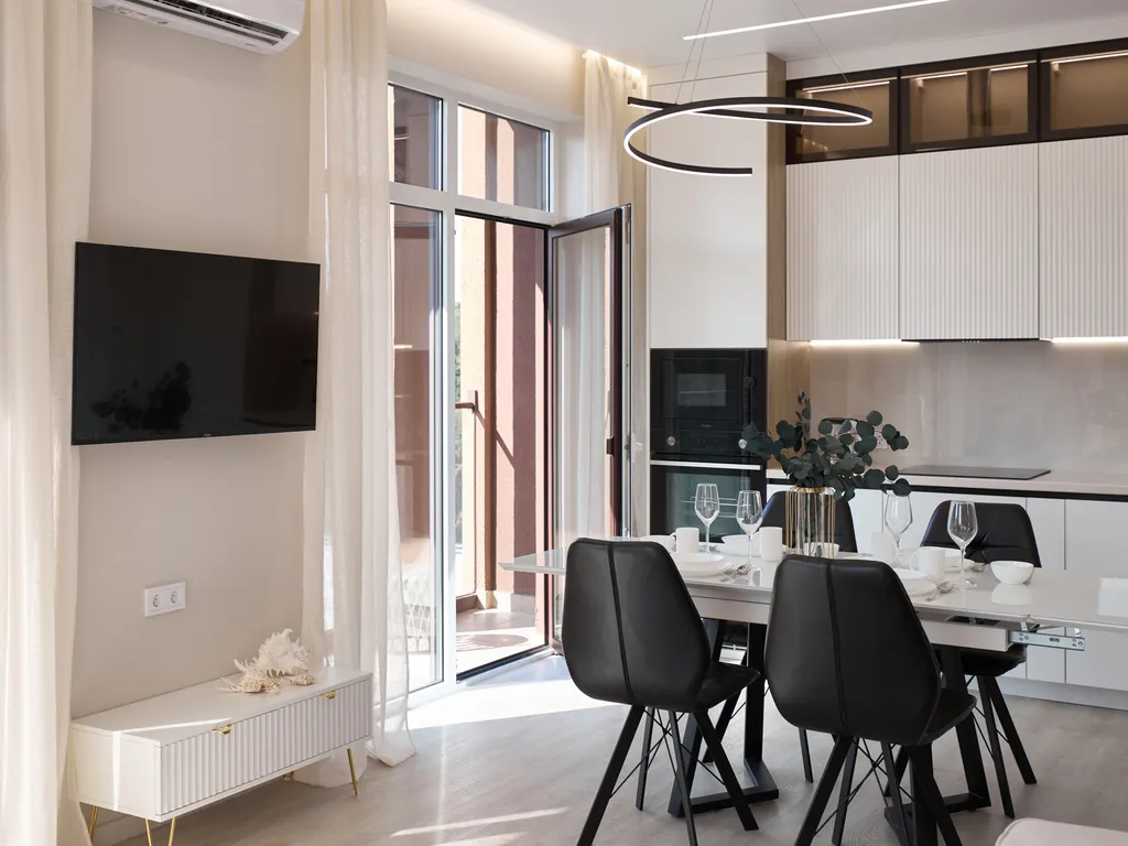 Дизайнерская евро-трехкомнатная квартира с потрясающими видами