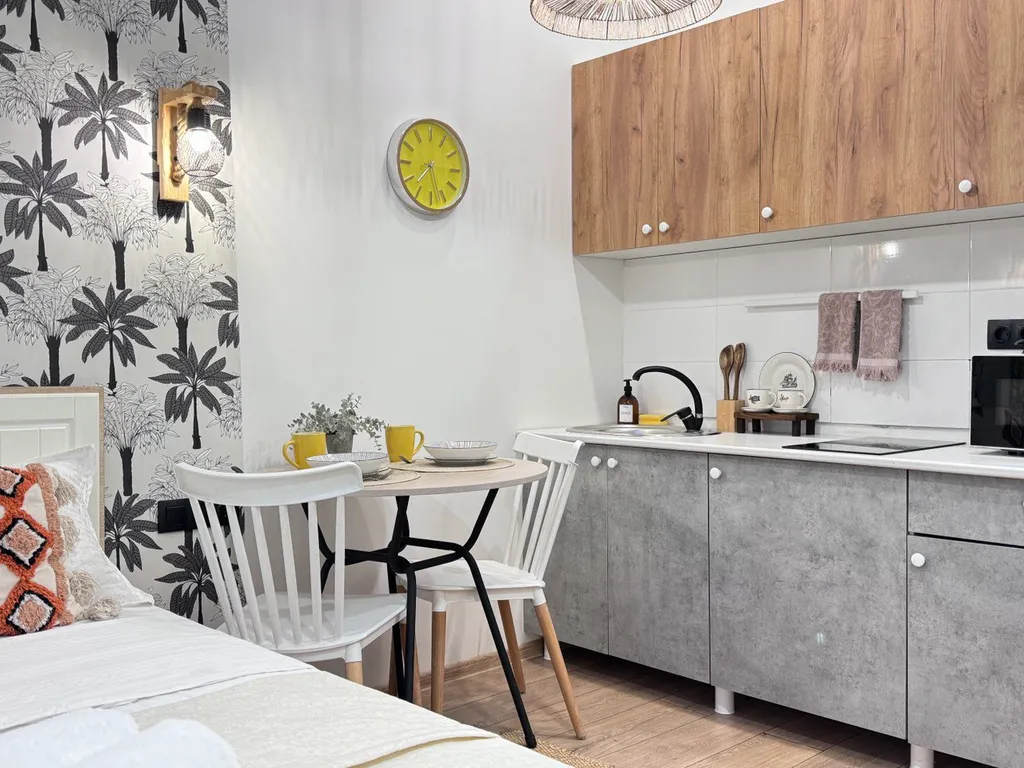 Уютная студия почувствуй себя как дома