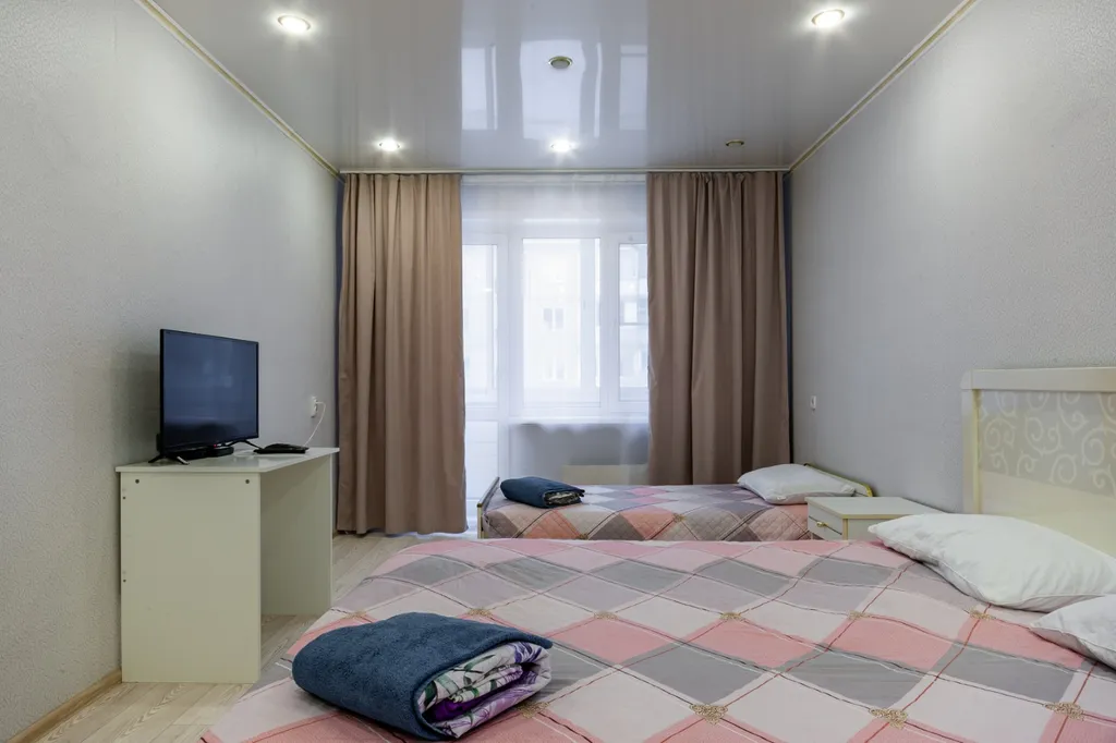 Комфортная квартира в 10 мин ходьбы от аэропорта — аренда посуточно в Емельяново