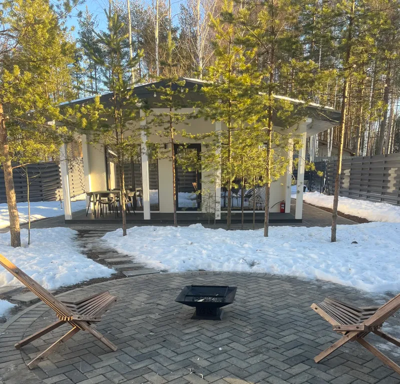 Коттедж Дом в окружении сосен — аренда посуточно в Всеволожск