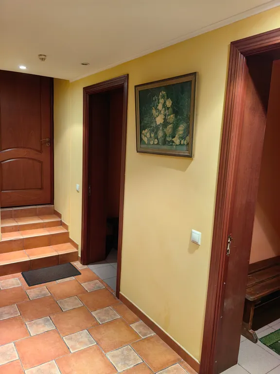 Атмосферный коттедж с дровяной баней и большим бассейном