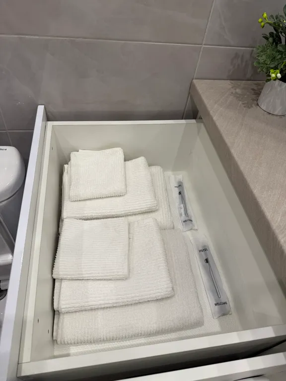 Чистая и уютная квартира с видом на Волгу и на остров