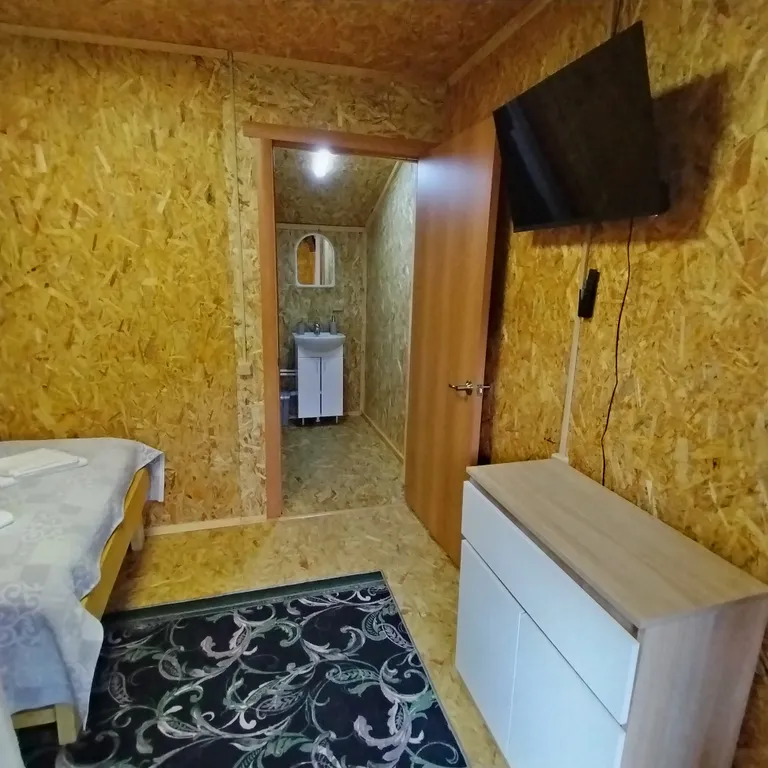 Домик 2 с видом на горы