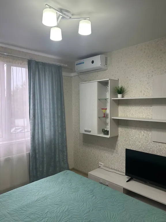 Новая уютная квартира с кондиционером в новостройке