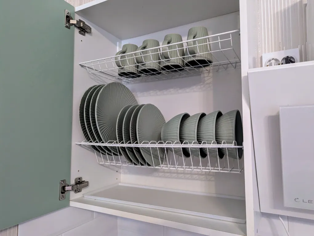 Студия размером с однокомнатную квартиру с 2 кроватями рядом с метро