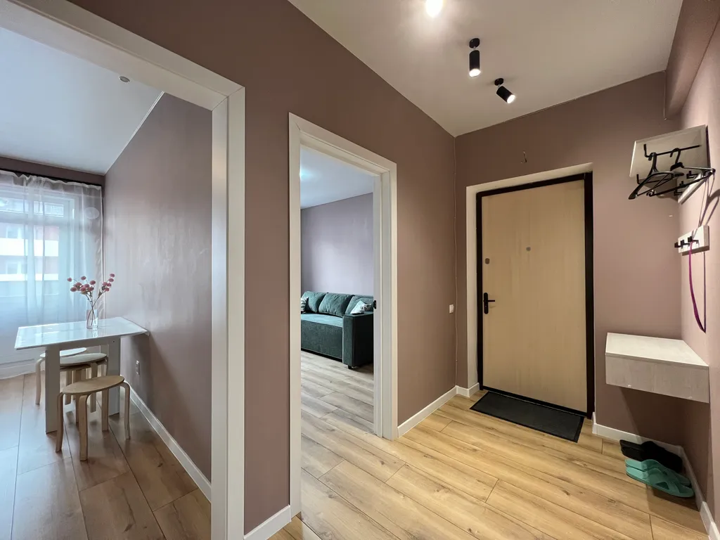 Теплая 2-я квартира на остановке Боевая без оплаты за финальную уборку