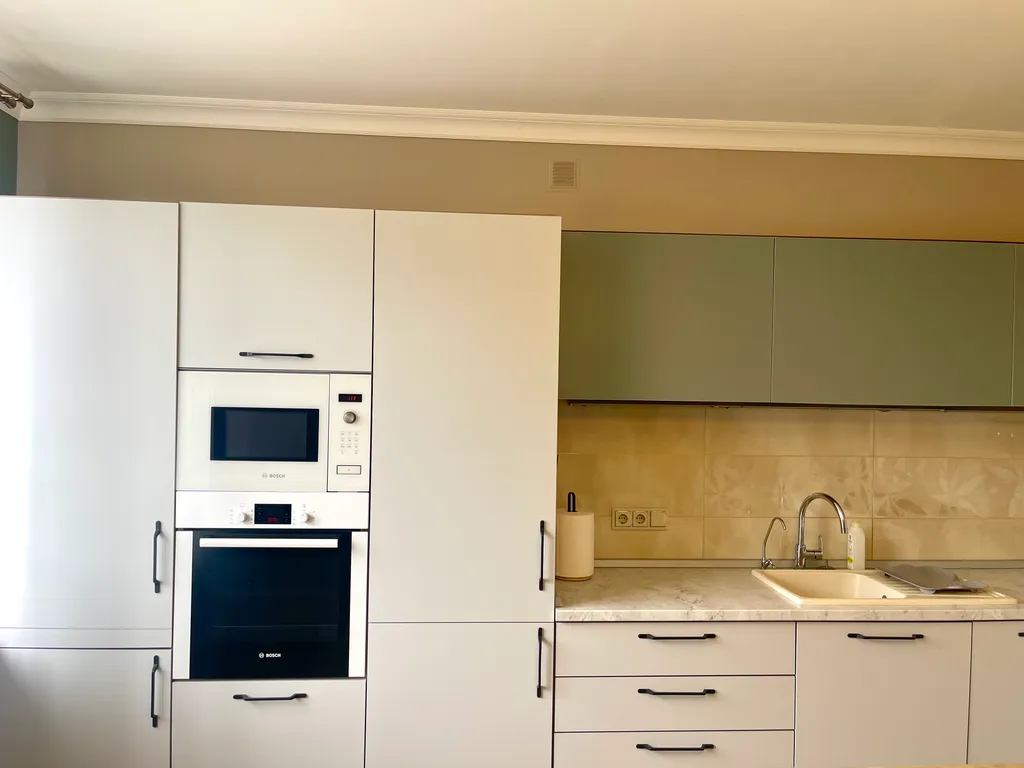 Просторная 3-к квартира в центре Калининграде