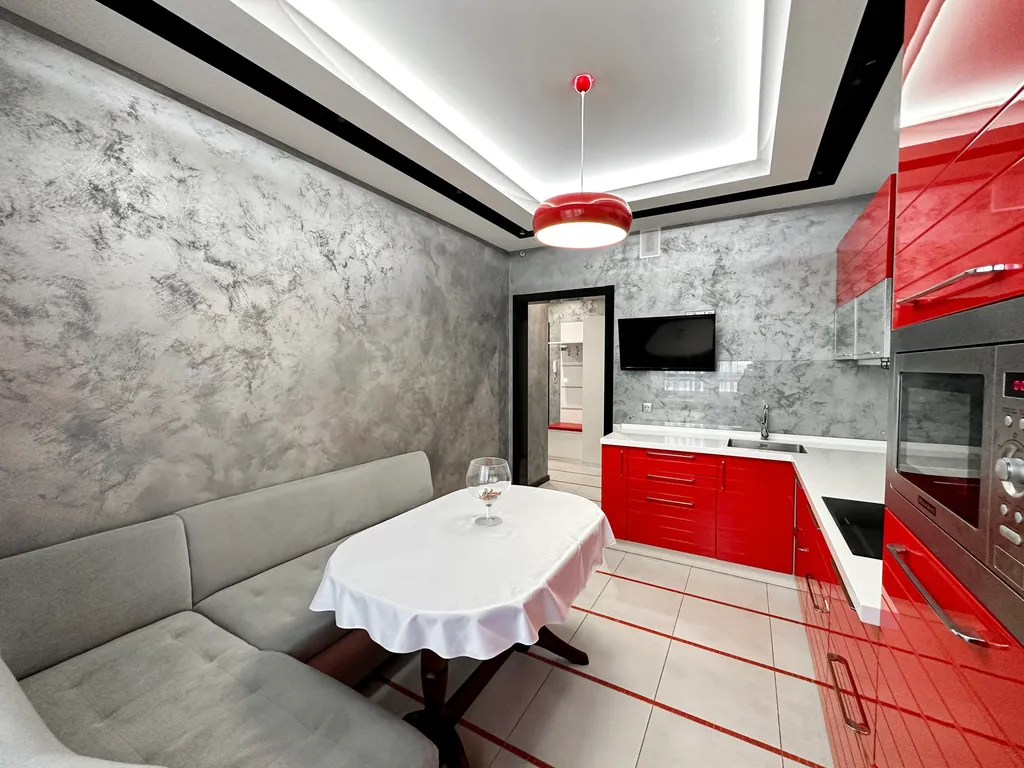 Квартира с дизайнерским ремонтом на заливе с видом