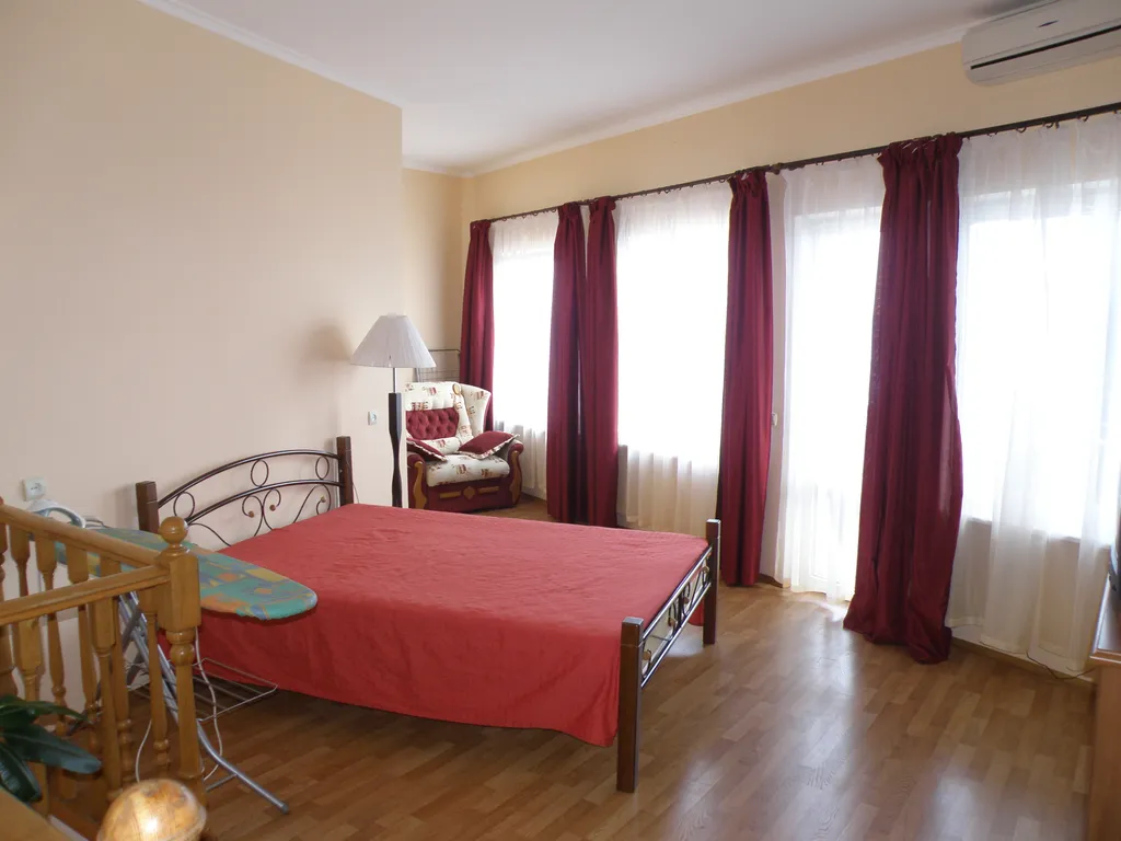 Коттедж-студия