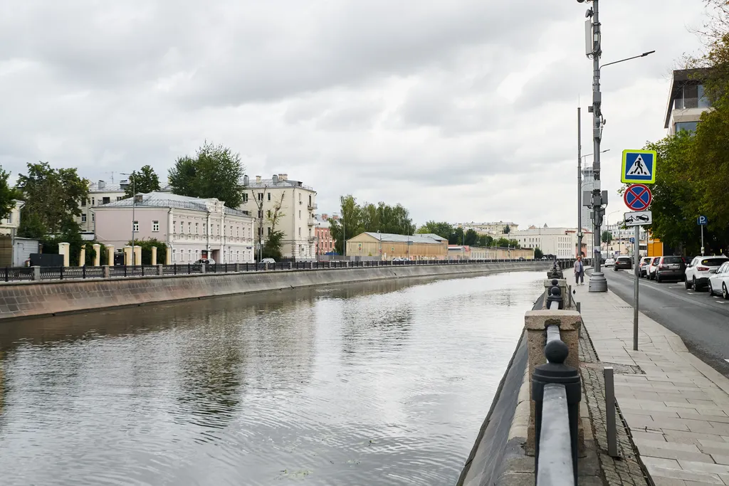 Квартира Уютная просторная квартира на берегу Москва-реки — Москва