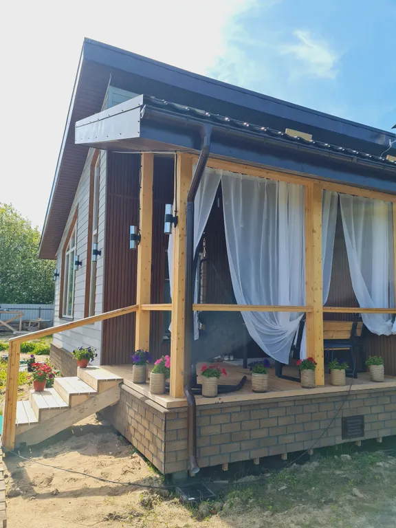 Дом у озера