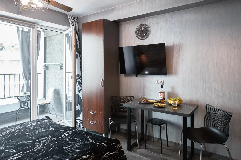 Апартаменты лофт с обзорным видом на море