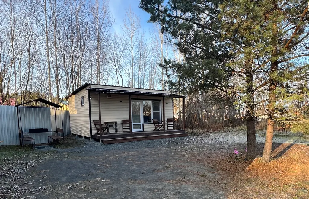 Коттедж 1-комнатный Дом — Деревянное