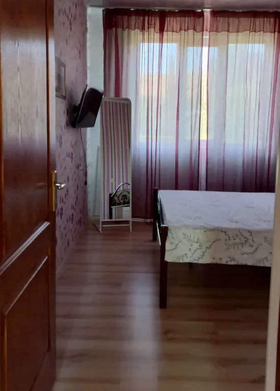 Апартамент с видом на потухший вулкан Кара-даг