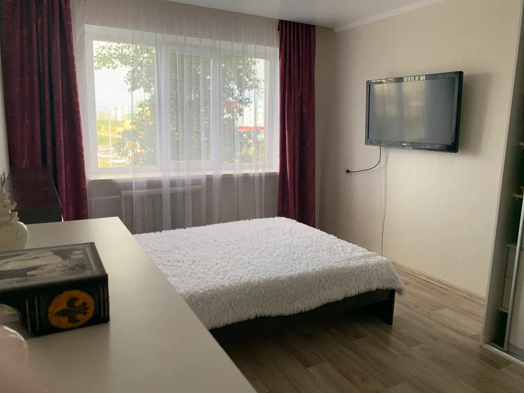 Квартира Апартаменты возле окружной — аренда посуточно в Нижневартовск