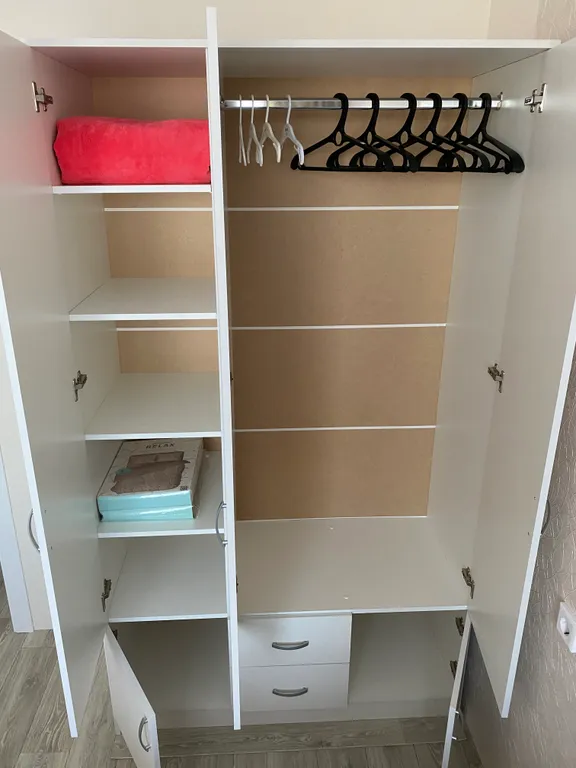 Высокий этаж, окна в пол, новый дом