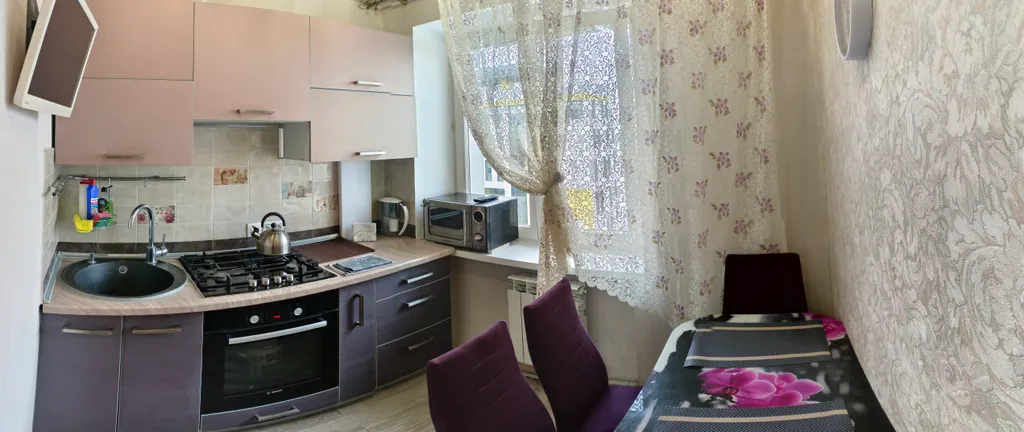 2-комнатный апартамент, рядом вокзал и Немига