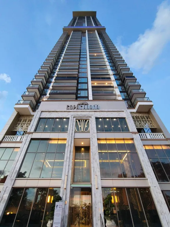 Copacabana Beach Jomtien Luxury Sky Ocean 4568