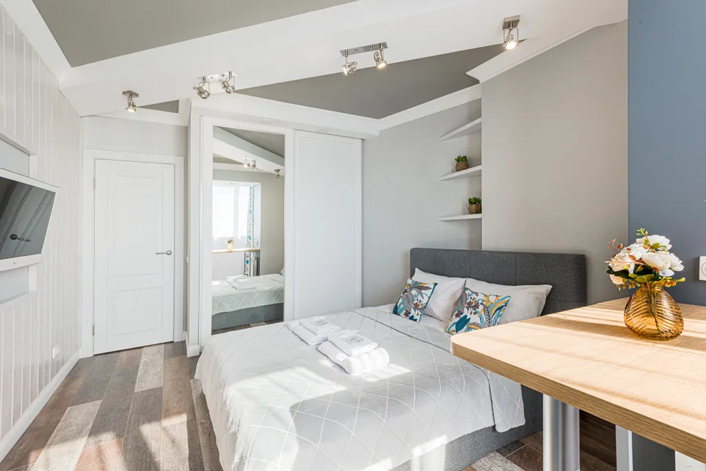 В зелёном микрорайоне Университет, гостиничный сервис, бесконтактно