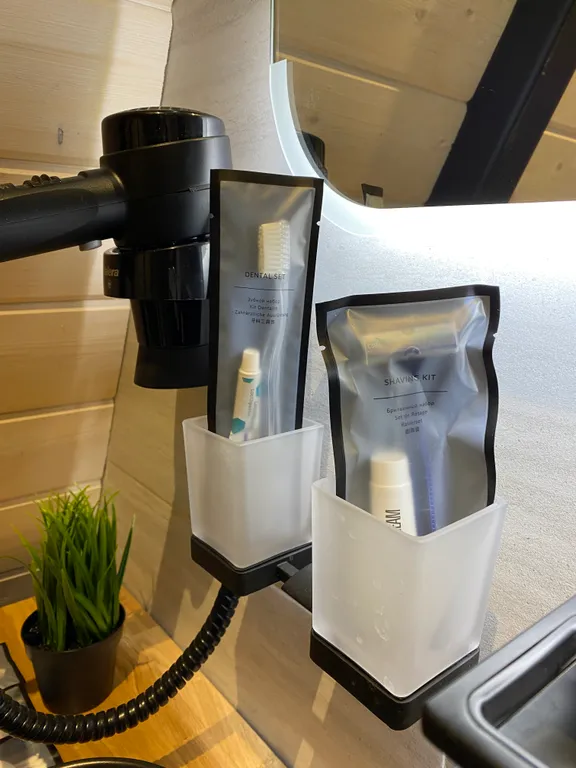 Треугольный дом A-фрейм с панорамными окнами Космос