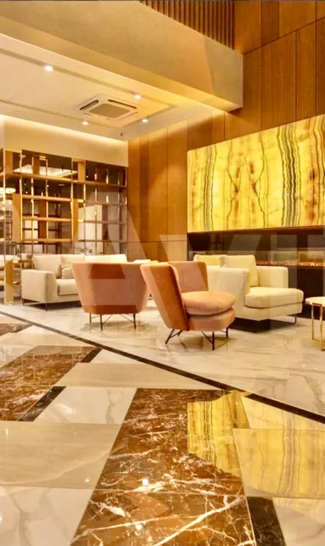 Элитная квартира в клубном доме на Площади 1905г