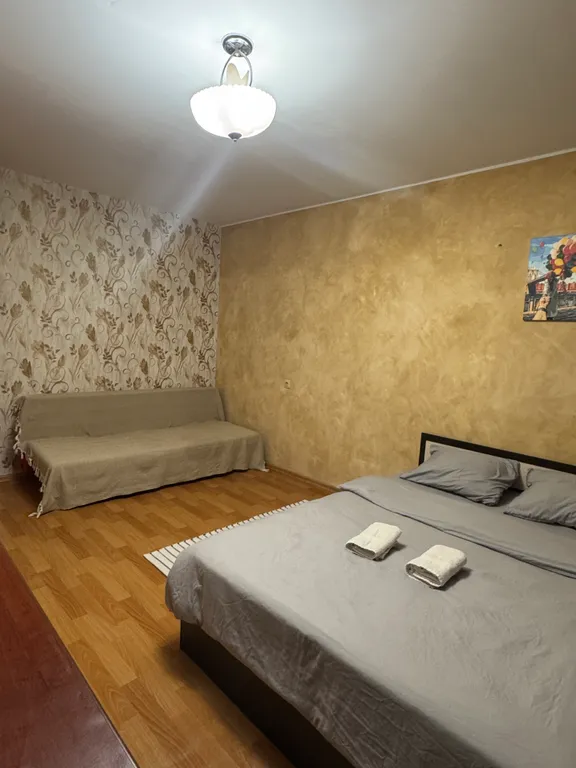 Уютная квартира на 10 лет октября