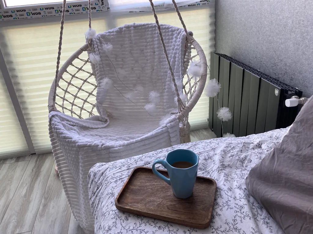 Стильная чистюля с видом на поле и закатные пейзажи