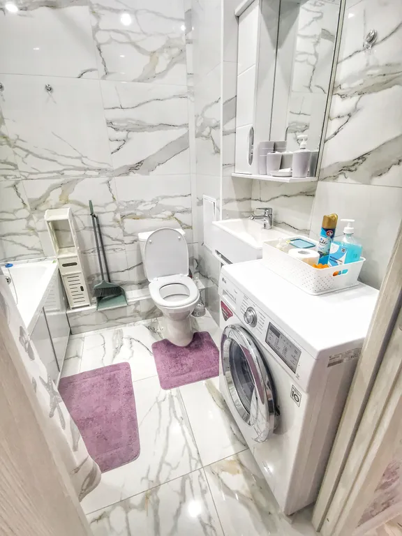 Уютная студия с боковым видом на море