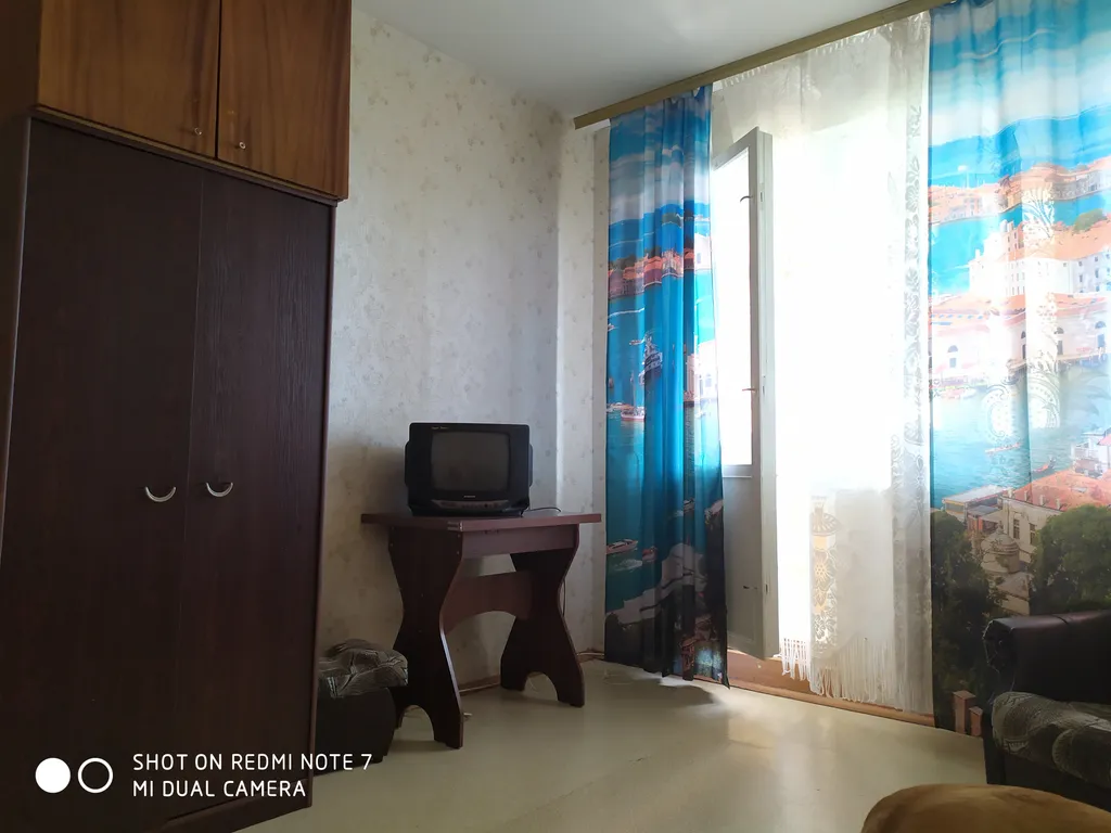 Большая квартира рядом с санаторием Днепр