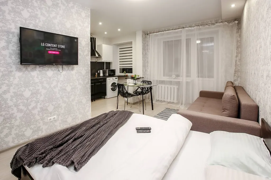 Стильная квартира-студия в центре столицы