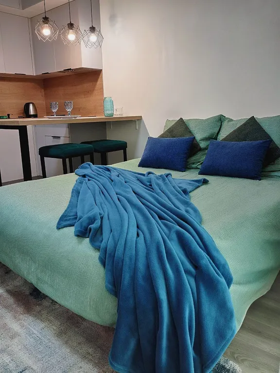 Квартира Новые апартаменты-студия у метро — аренда посуточно в Минск