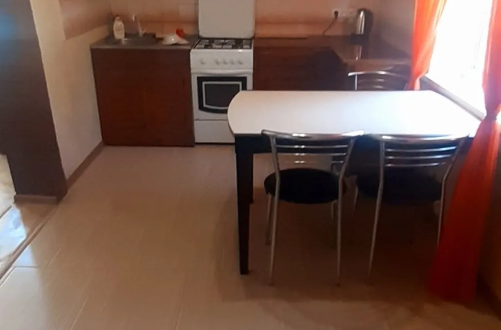 4-комнатный Дом