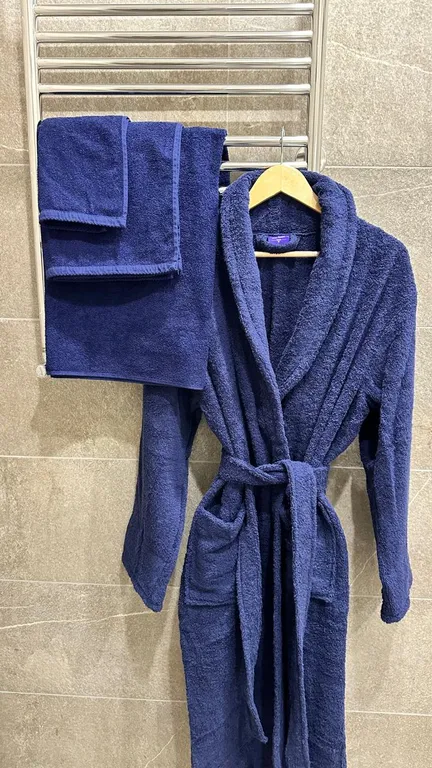 Апартаменты с бассейном на берегу моря