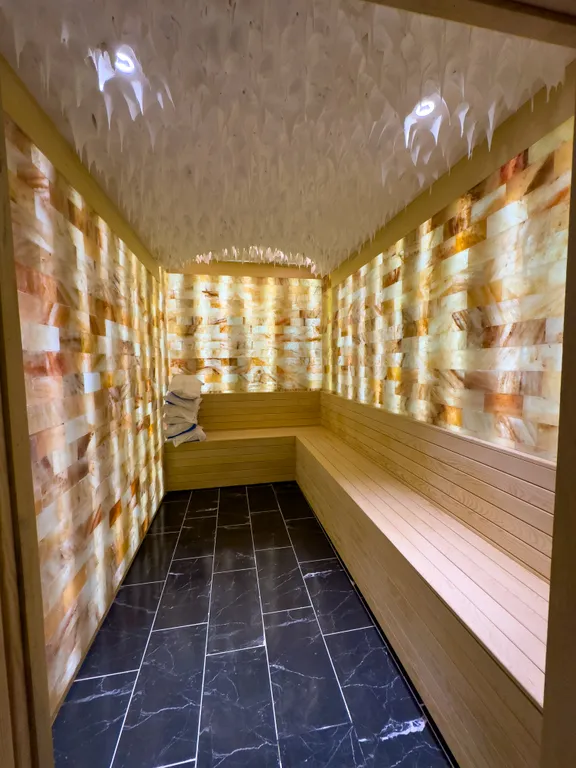 Стильный апартамент в отельном комплексе Azura World В