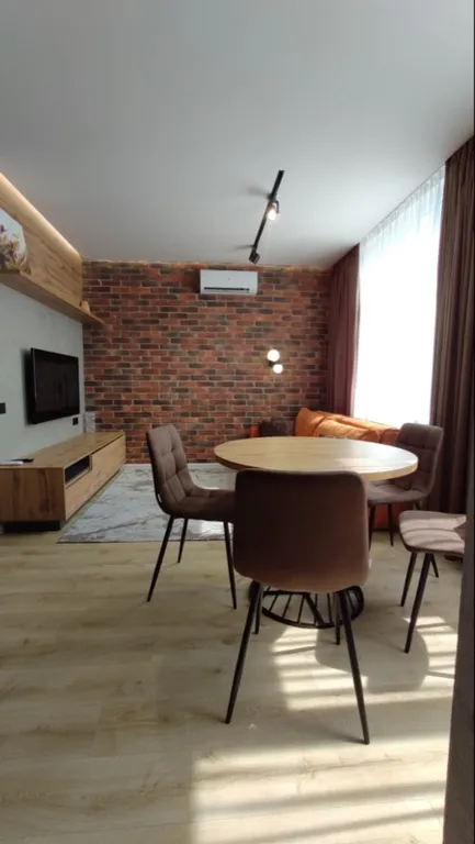 Квартира Просторная квартира с дизайнерским ремонтом — Севастополь