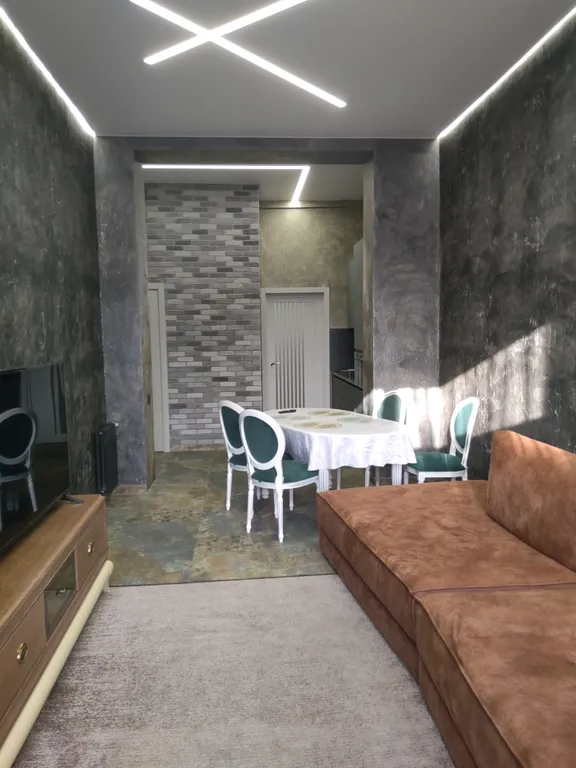 Атмосферные апартаменты с балконом в историком Центре-Бресткий Арбат