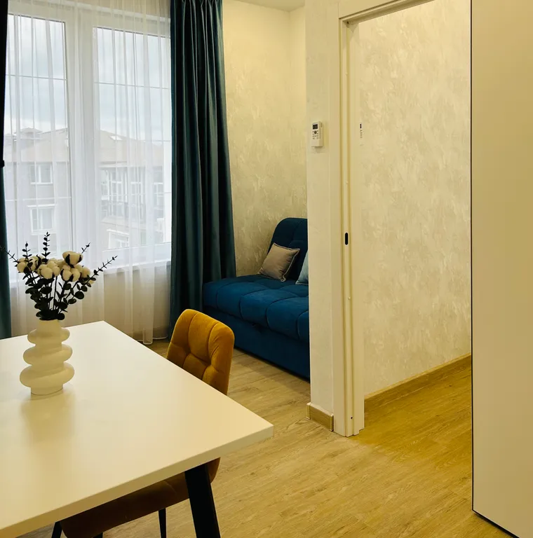 Квартира ЖК Арт Лайт Сити апартаменты с отдельной спальней — Сириус