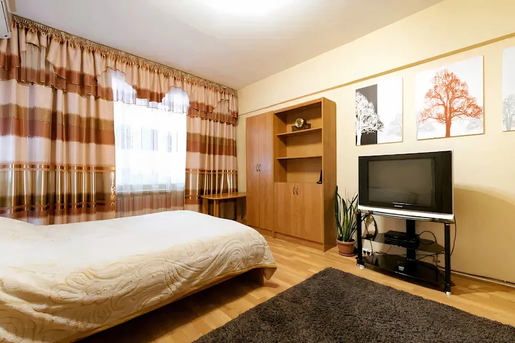 Уютная 1 комнатная квартира рядом с парком — аренда посуточно в Алматы