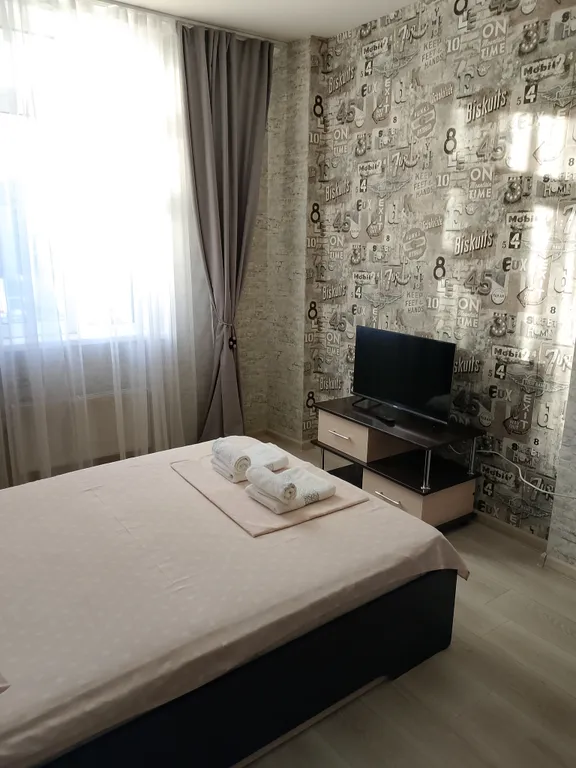 Квартира Квартира Уютная 3-х комнатная напротив ТРЦ Планета — Красноярск