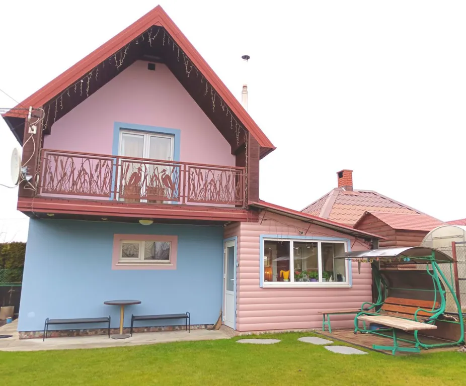 Домик у моря вдали от суеты