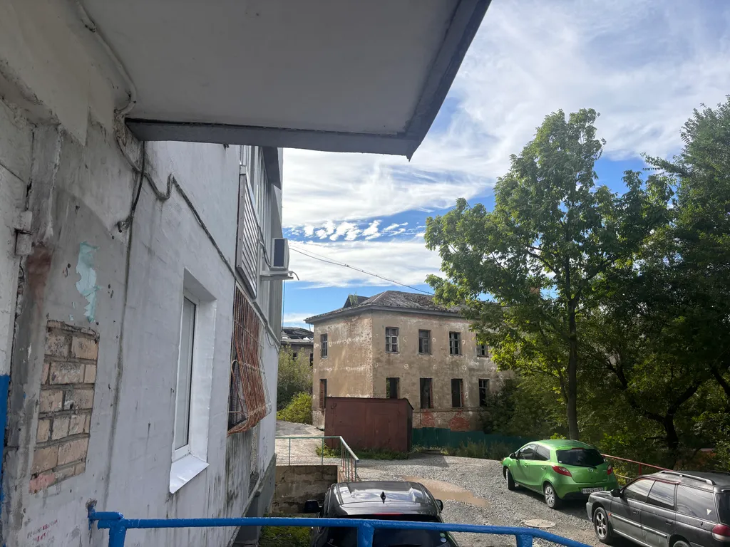 Гостинка в доме коммунального типа