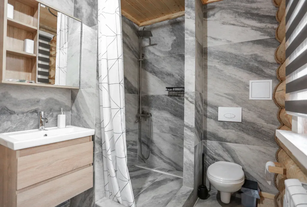 Двухэтажный деревянный коттедж в Усадьбе скульптора Эрьзи