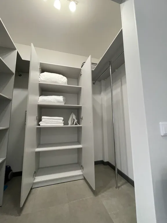 Апартаменты с балконом, отдельной спальней Синие горы напротив Казино